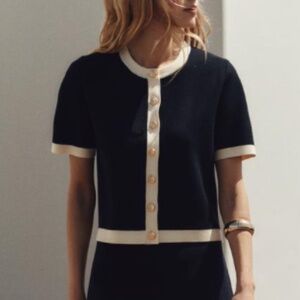 NWT Zara Knit Cardigan with Short Sleeves in Navy with Cream & Gold Buttons Sz M